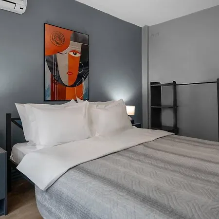 Cozy And Modern 3br With Private Patio In Besiktas Apartamento