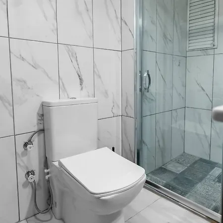 Cozy And Modern 3br With Private Patio In Besiktas *
