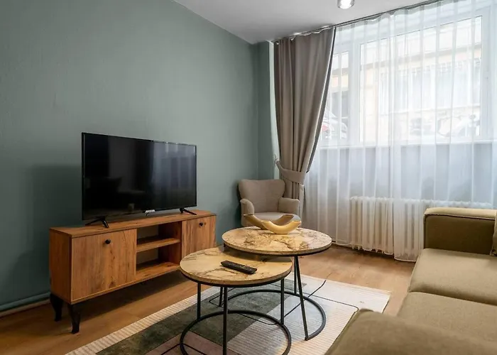 Cozy And Modern 3br With Private Patio In Besiktas * Istanbulská provincie