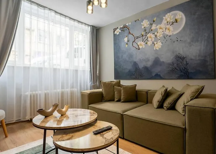 Cozy And Modern 3br With Private Patio In Besiktas Apartmán *